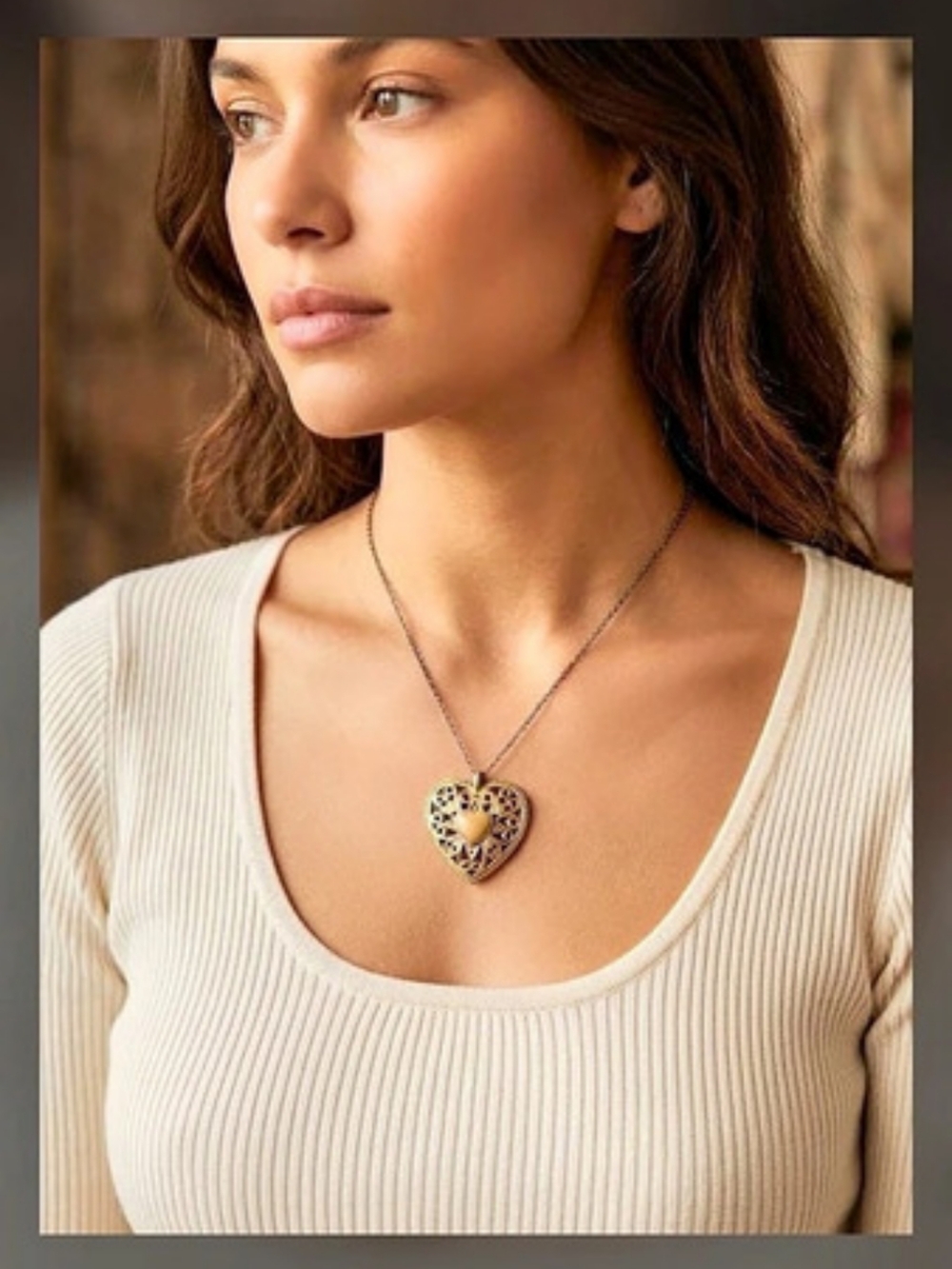 Gold Tone Filigree Heart Pendant Necklace